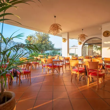 布劳蓬雷纳度假村 酒店 Cala Mandia (Mallorca)