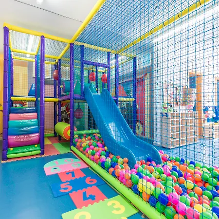 Blau Punta Reina 4*